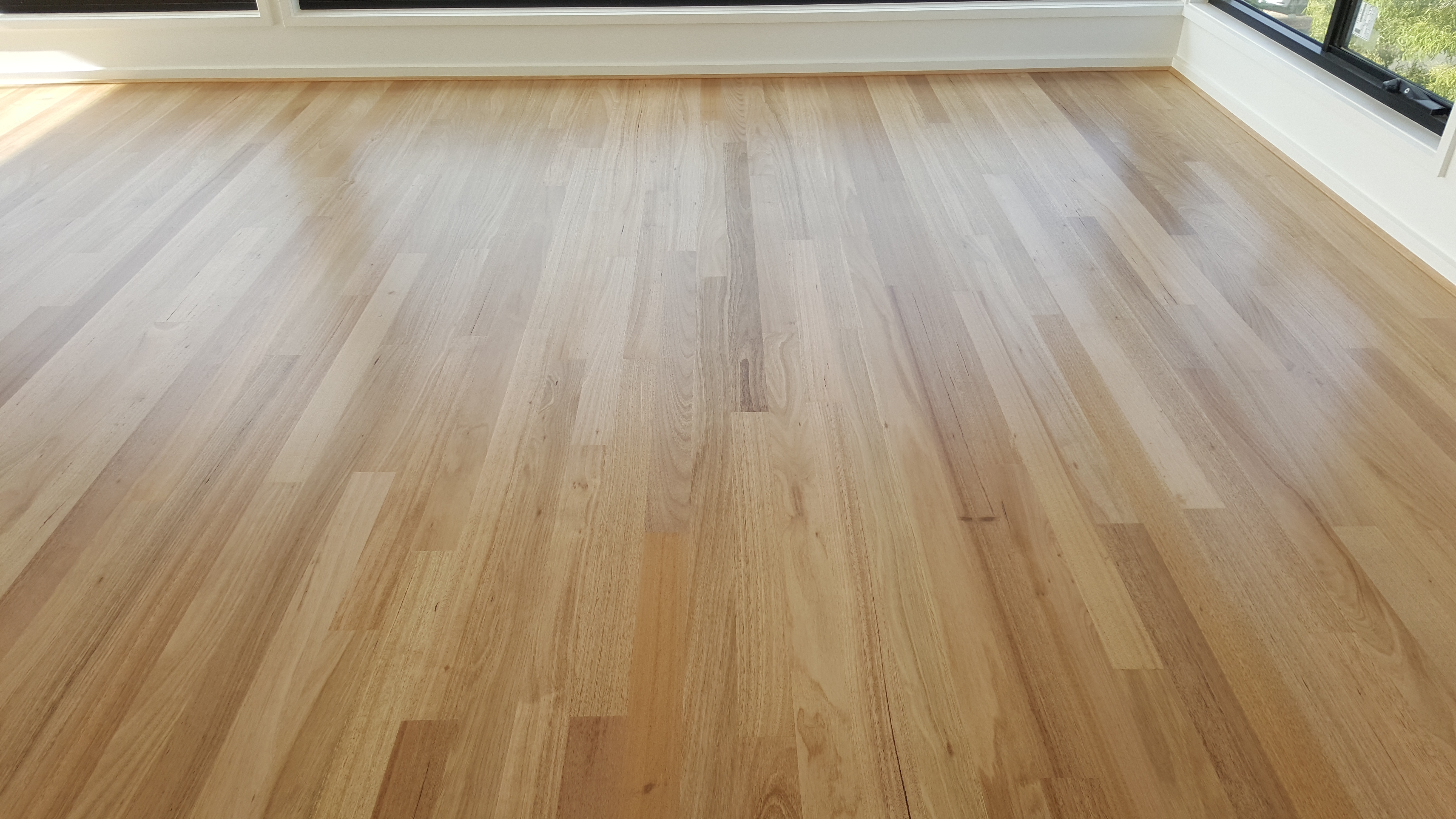 About Superbly Polished Floor